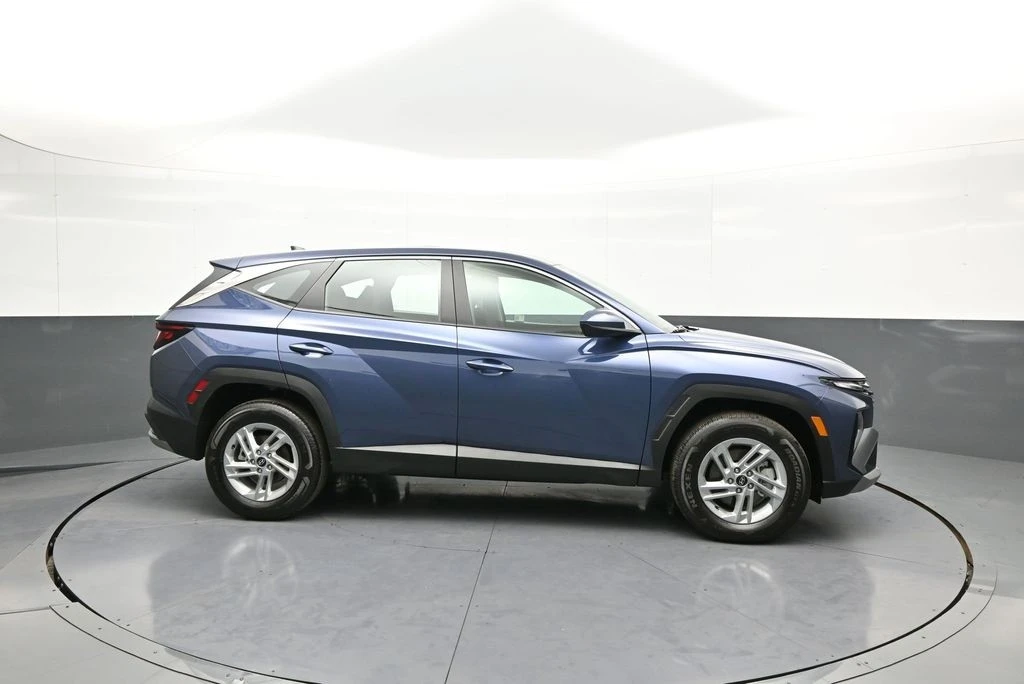 2025 Hyundai Tucson - Image 5 of 12