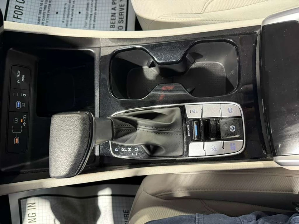 2025 Hyundai Tucson - Image 19 of 21