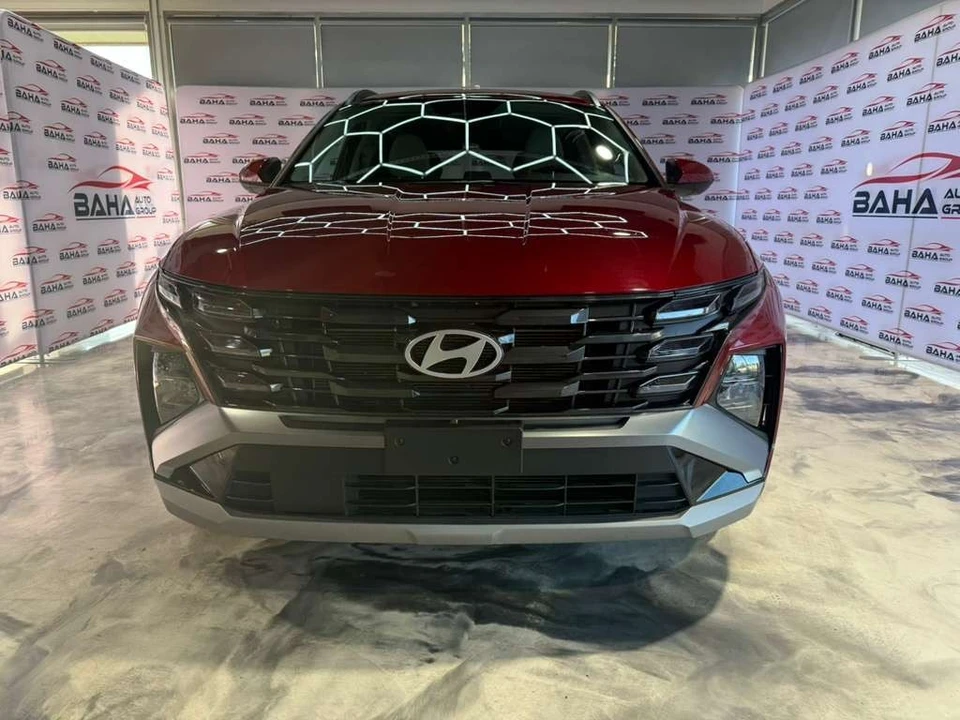 2025 Hyundai Tucson - Image 2 of 21