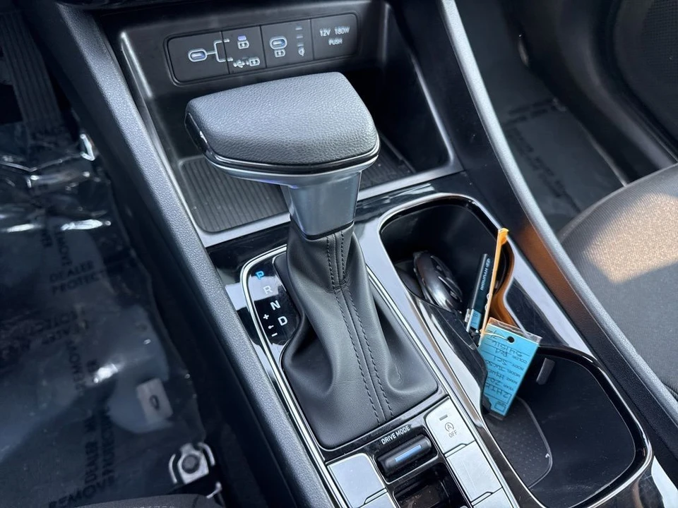 2025 Hyundai Tucson - Image 17 of 21