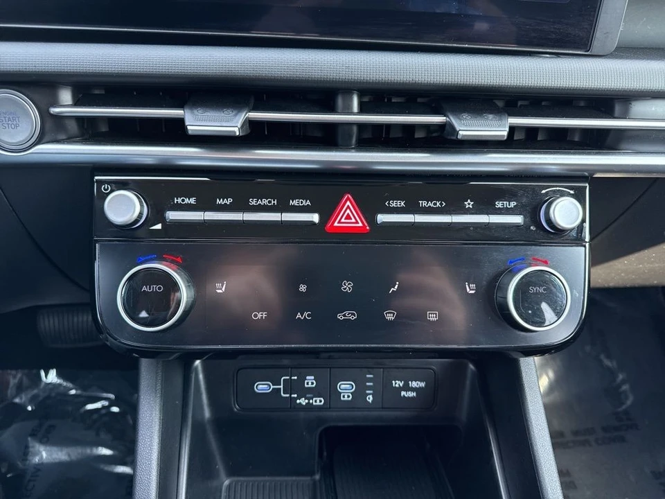 2025 Hyundai Tucson - Image 19 of 21