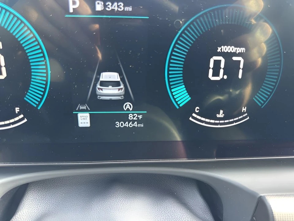 2025 Hyundai Tucson - Image 20 of 21