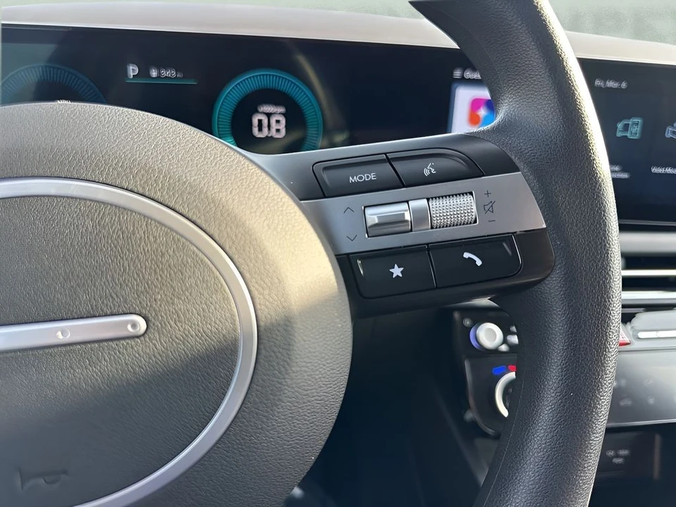 2025 Hyundai Tucson - Image 14 of 21