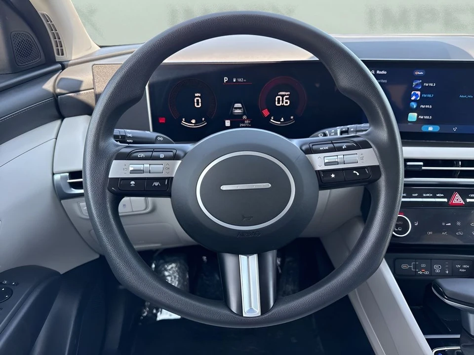 2025 Hyundai Tucson - Image 13 of 21