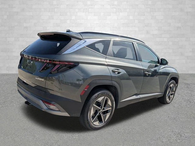 2025 Hyundai Tucson - Image 2 of 21