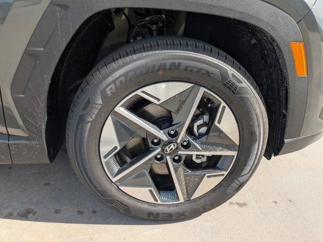 2025 Hyundai Tucson - Image 9 of 21