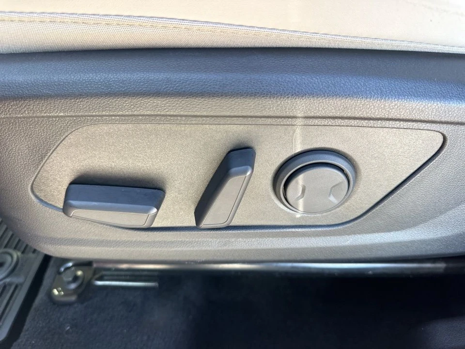 2025 Hyundai Tucson - Image 10 of 12