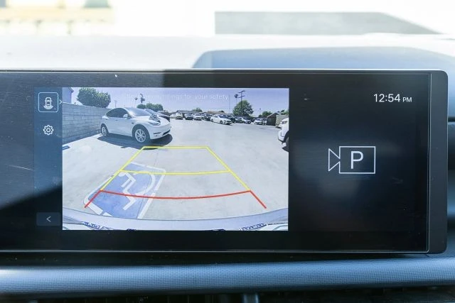 2025 Hyundai Tucson - Image 17 of 21