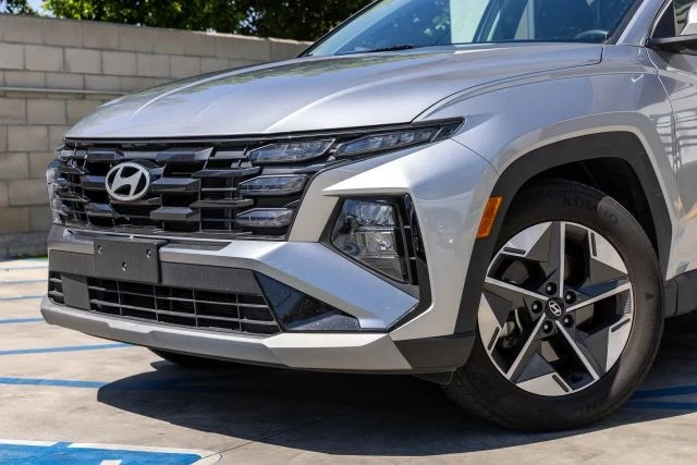 2025 Hyundai Tucson - Image 7 of 21