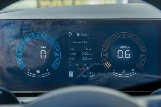 2025 Hyundai Tucson - Image 15 of 21