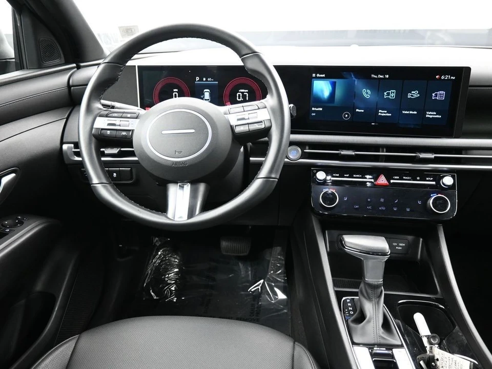 2025 Hyundai Tucson - Image 19 of 21