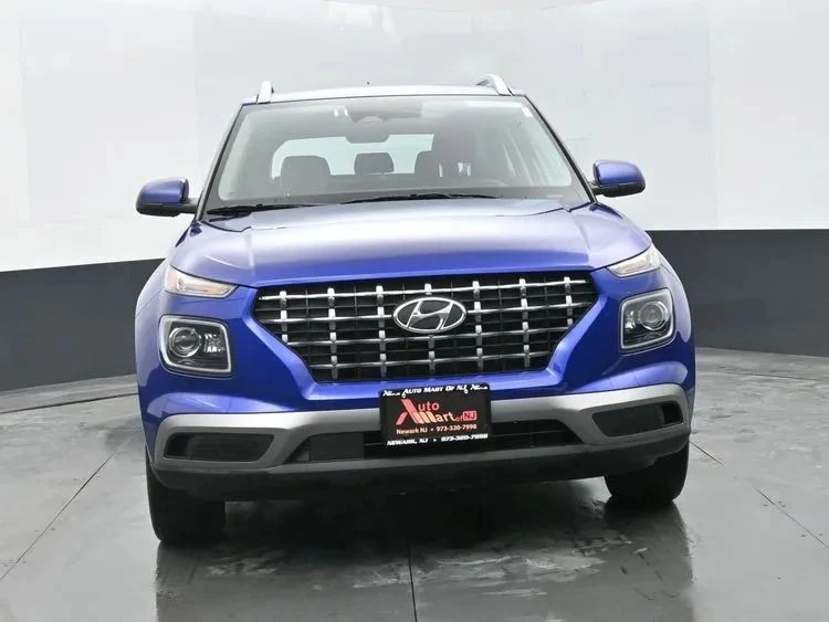 2025 Hyundai Venue - Image 3 of 12