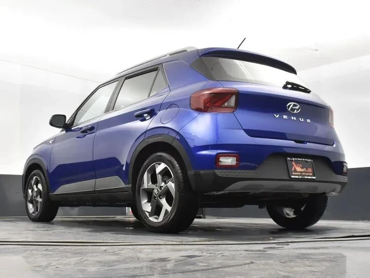 2025 Hyundai Venue - Image 12 of 12