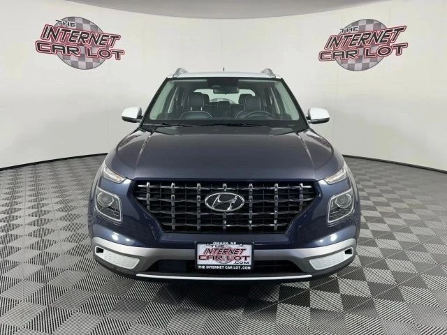 2025 Hyundai Venue - Image 2 of 12