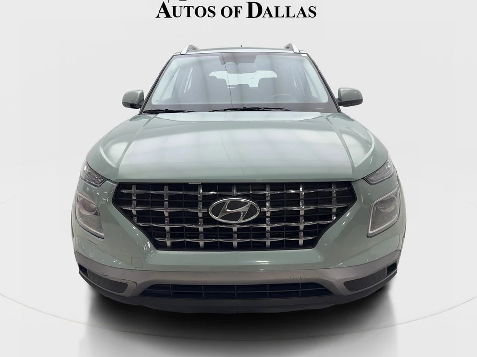 2025 Hyundai Venue - Image 3 of 21