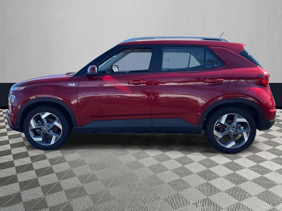 2025 Hyundai Venue - Image 3 of 21