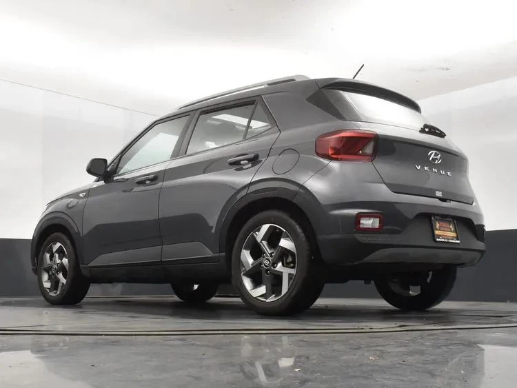 2025 Hyundai Venue - Image 12 of 12