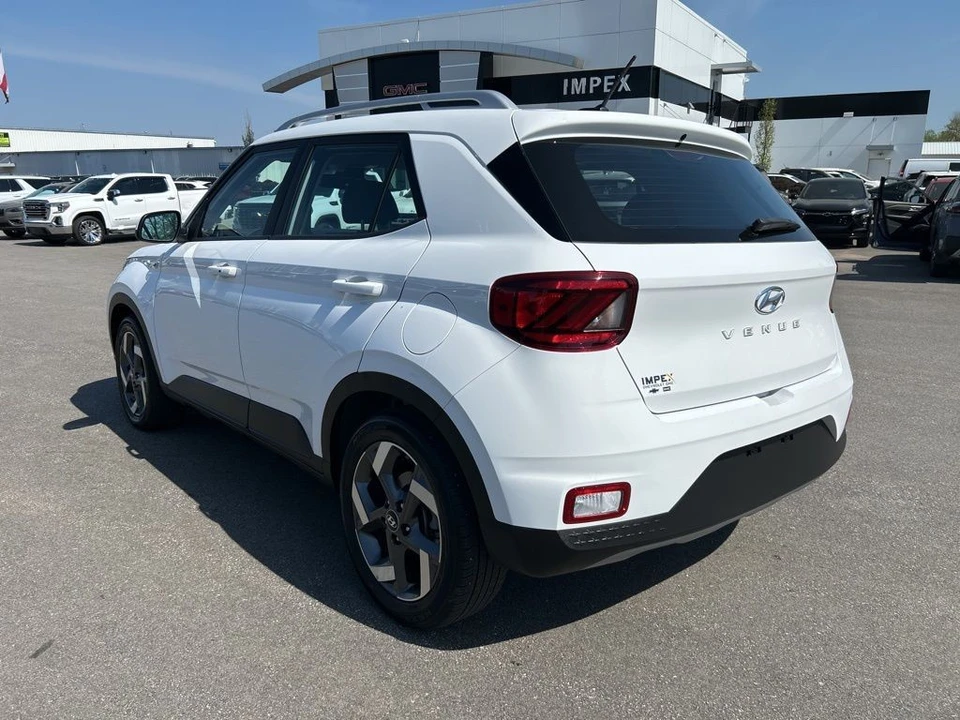2025 Hyundai Venue - Image 3 of 21