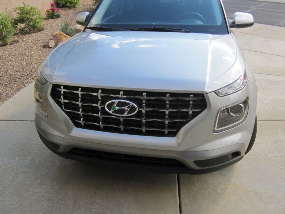 2025 Hyundai Venue - Image 4 of 21