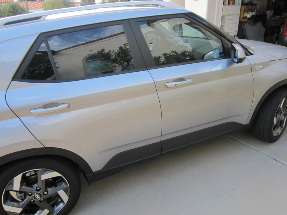 2025 Hyundai Venue - Image 6 of 21