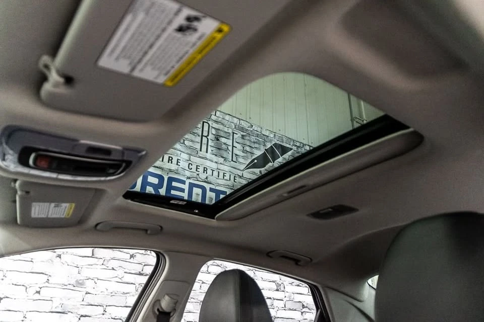 2025 Hyundai Elantra - Image 3 of 20