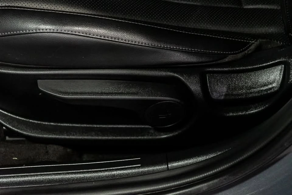 2025 Hyundai Elantra - Image 19 of 20