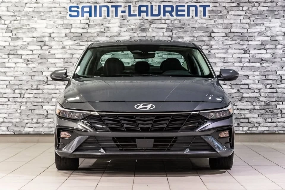 2025 Hyundai Elantra - Image 11 of 20