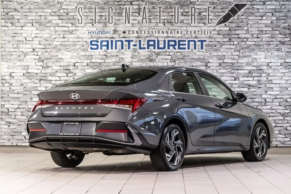 2025 Hyundai Elantra - Image 15 of 20