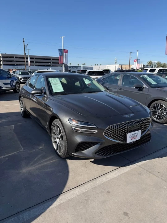 2025 Hyundai Genesis - Image 2 of 5