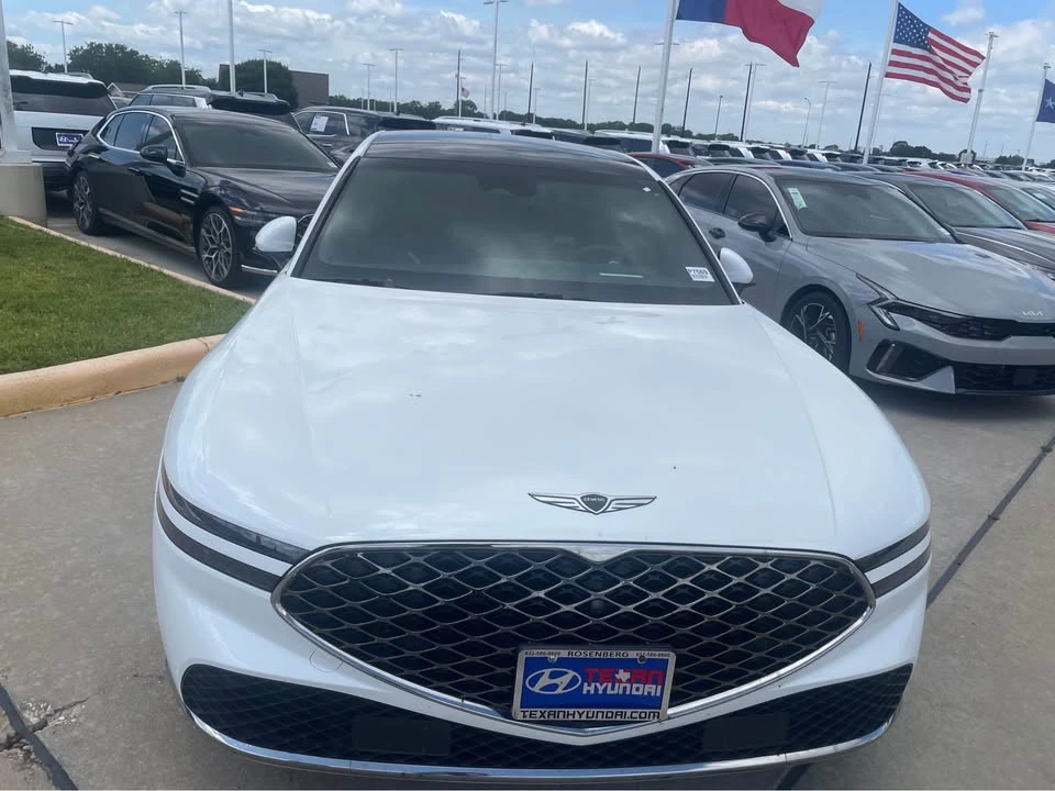 2025 Hyundai Genesis - Image 5 of 5