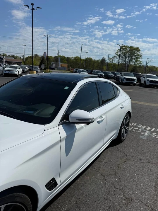 2025 Hyundai Genesis - Image 2 of 10