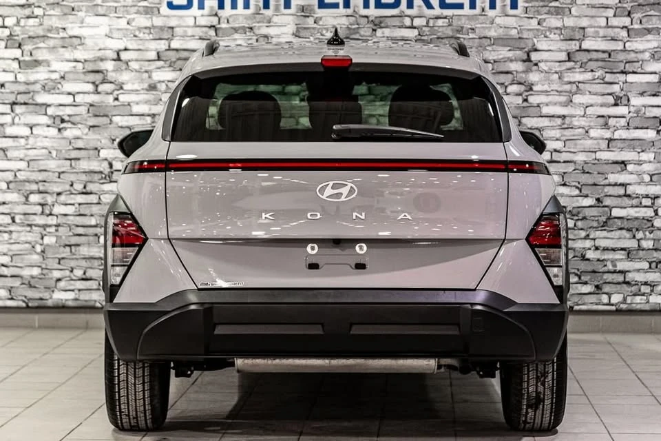 2025 Hyundai Kona - Image 13 of 20