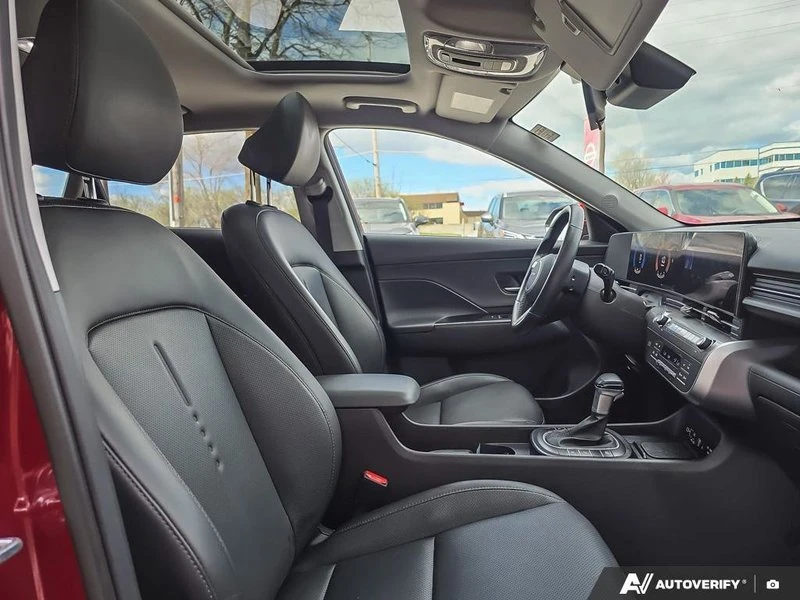 2025 Hyundai Kona - Image 13 of 20
