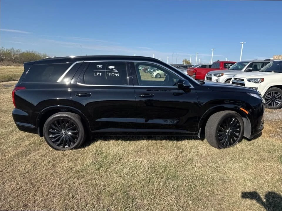 2025 Hyundai Palisade - Image 4 of 10