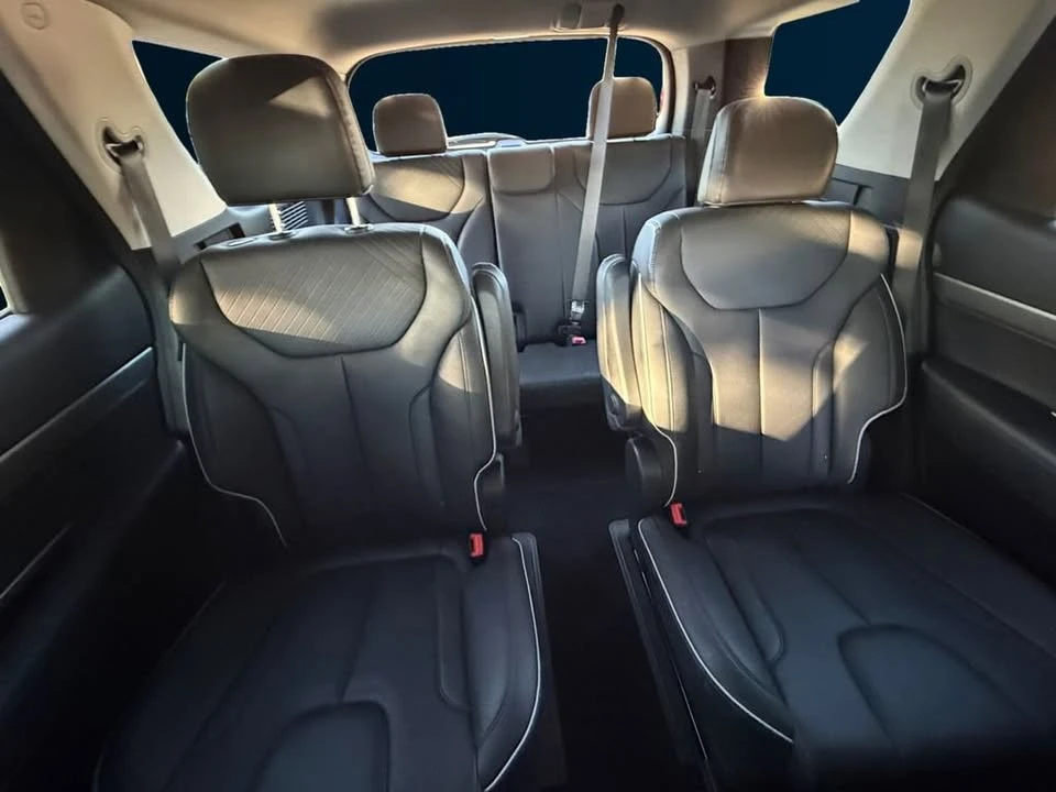 2025 Hyundai Palisade - Image 18 of 20