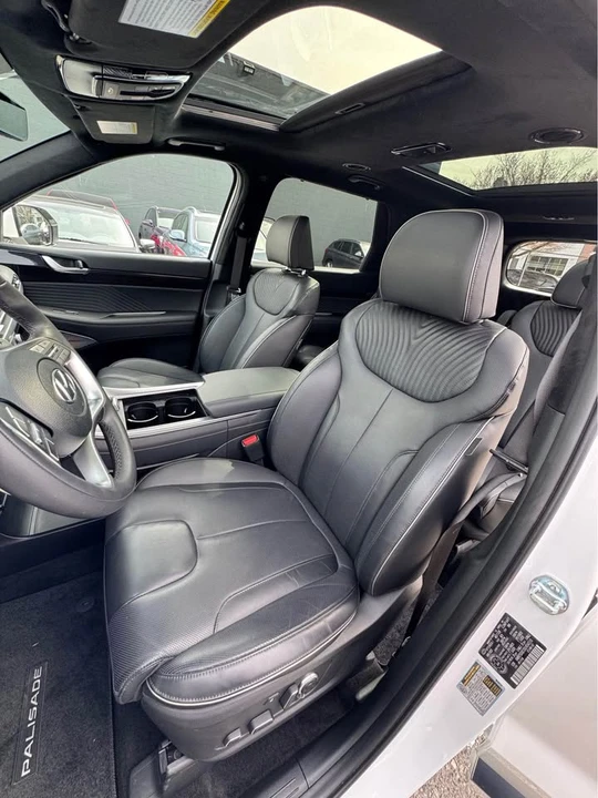 2025 Hyundai Palisade - Image 7 of 10