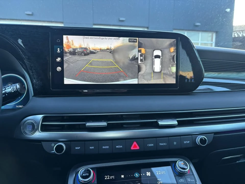 2025 Hyundai Palisade - Image 18 of 19