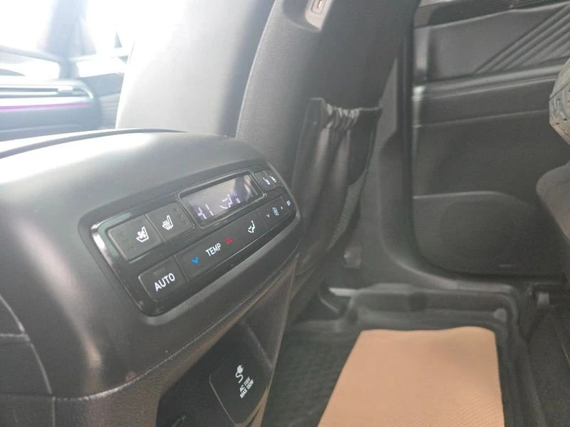 2025 Hyundai Palisade - Image 7 of 15