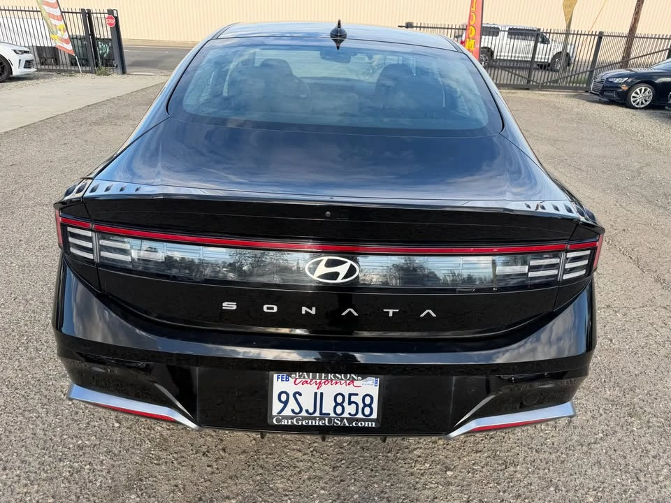 2025 Hyundai Sonata - Image 5 of 20