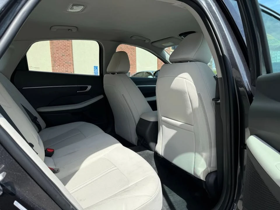 2025 Hyundai Sonata - Image 13 of 20