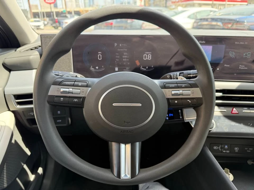 2025 Hyundai Sonata - Image 17 of 20