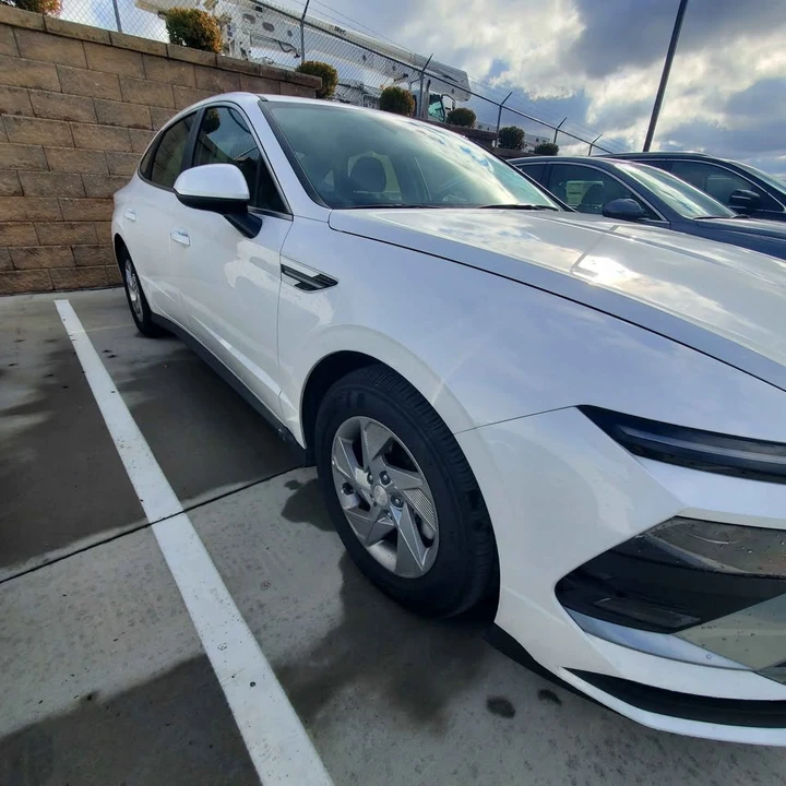 2025 Hyundai Sonata - Image 9 of 9