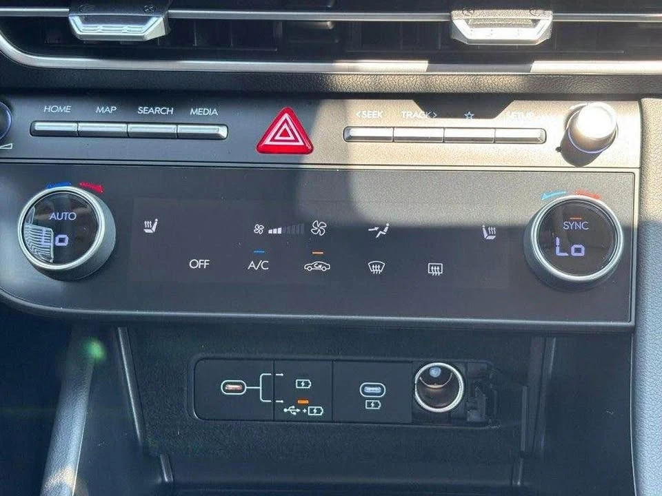 2025 Hyundai Sonata - Image 5 of 8