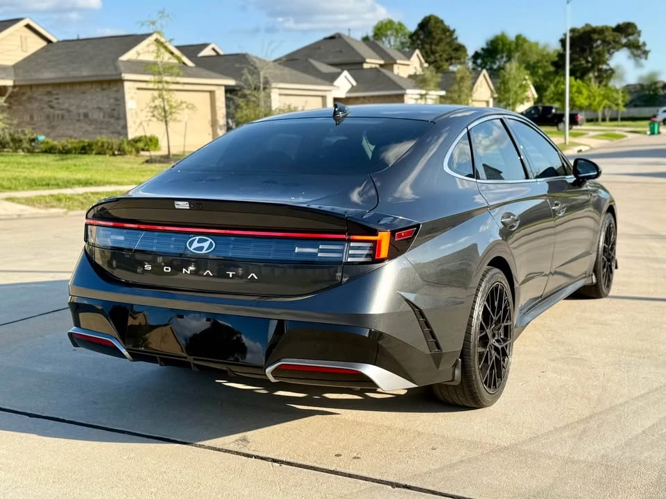 2025 Hyundai Sonata - Image 5 of 12