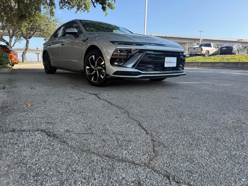 2025 Hyundai Sonata - Image 5 of 13
