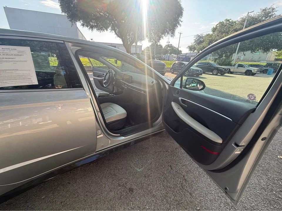 2025 Hyundai Sonata - Image 10 of 13