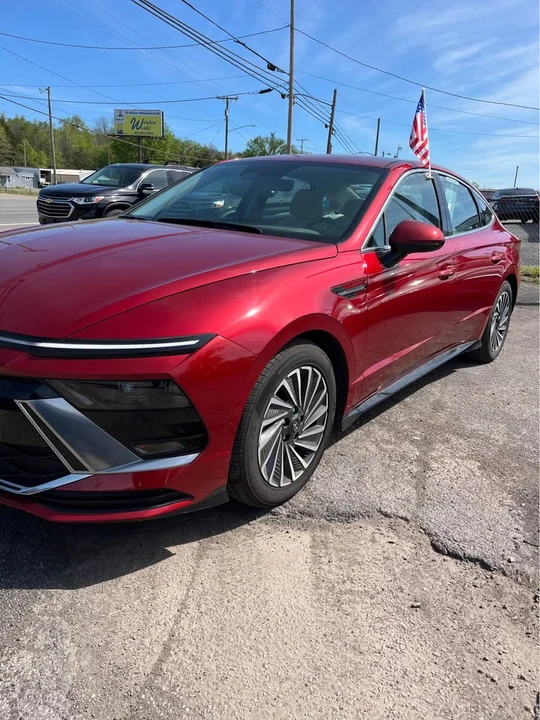 2025 Hyundai Sonata - Image 3 of 10