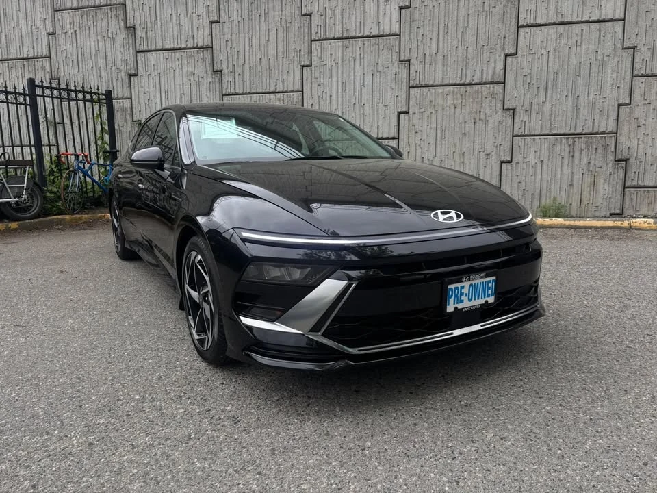 2025 Hyundai Sonata - Image 3 of 14