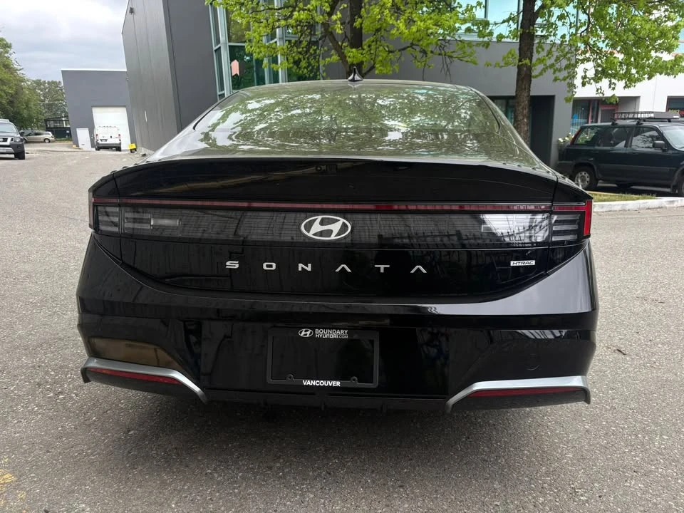 2025 Hyundai Sonata - Image 4 of 14