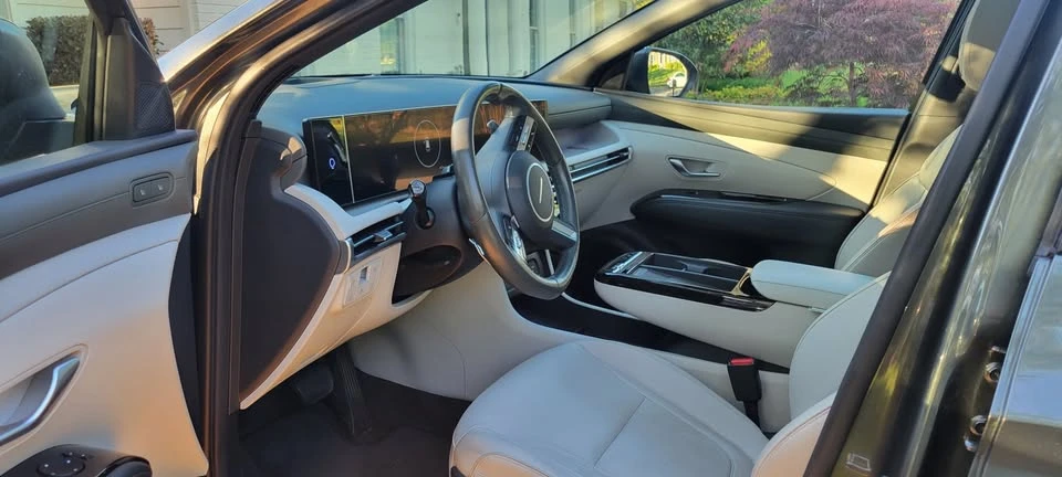 2025 Hyundai Tucson - Image 4 of 12